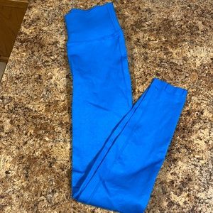 Fabletics sculpt knit leggings M NEVER WORN NEW